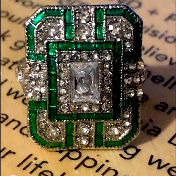 💚Green Emerald Rectangle/Square With Simulated Diamonds💎Wh Gold Filled, Silver - Picture 7 of 7
